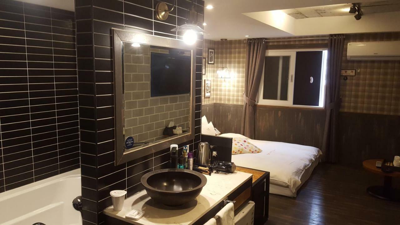 Hotel Yaja Jongno Seoul Exterior photo